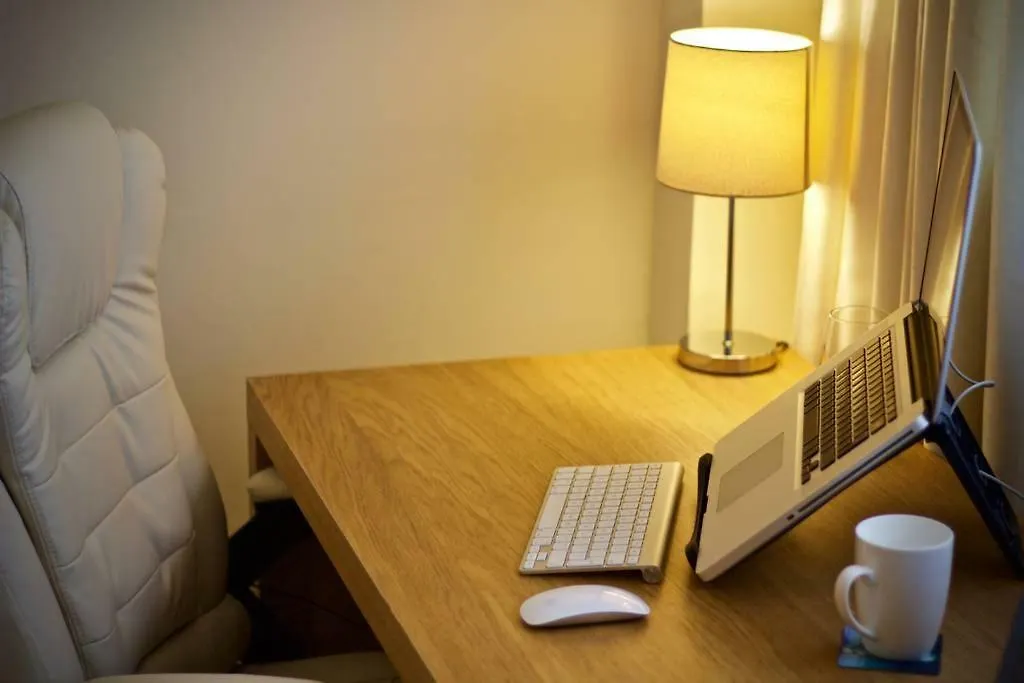 Homestay Henry'S Guesthouse Bath United Kingdom