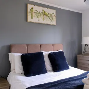  Apartment Spacious Georgian 3bedroom Apartment- 10 Minute Walk To The River Avon, Baths And Abbey